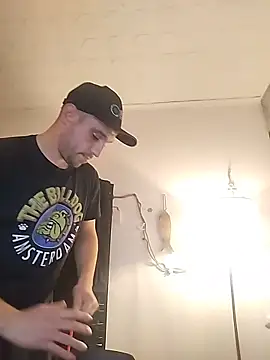 Codymc89 online show from October 25, 1:46 am