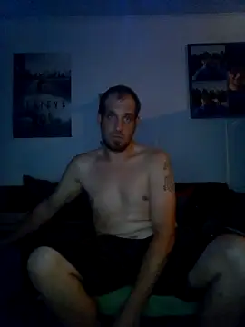 Snapshot of Codymc89 chatting on June 24, 2:43 am Codymc89 online show from June 24, 2:43 am