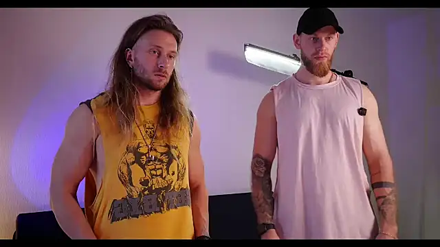 Snapshot of Xxx_______Xxx chatting on October 10, 12:59 pm Xxx Xxx online show from October 10, 12:59 pm