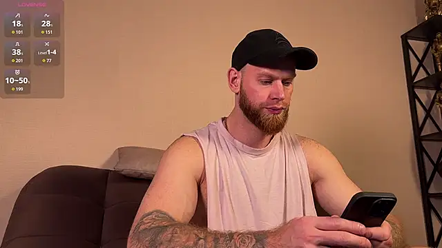 Snapshot of Xxx_______Xxx chatting on October 21, 8:48 am Xxx Xxx online show from October 21, 8:48 am