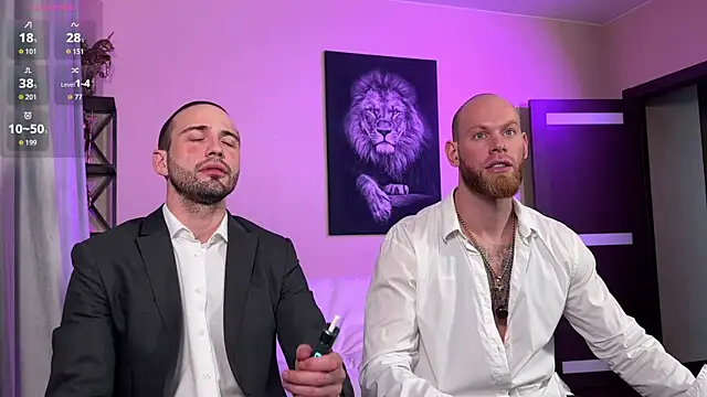 Snapshot of Xxx_______Xxx chatting on February 6, 11:57 am Xxx Xxx online show from February 6, 11:57 am