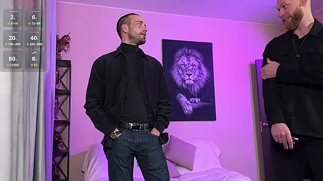 Snapshot of Xxx_______Xxx chatting on February 8, 8:18 am Xxx Xxx online show from February 8, 8:18 am