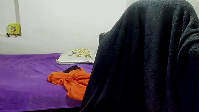 pink dustt online show from March 15, 2:23 pm