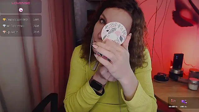 Snapshot of JohansonKatie chatting on February 5, 6:56 am JohansonKatie online show from February 5, 6:56 am