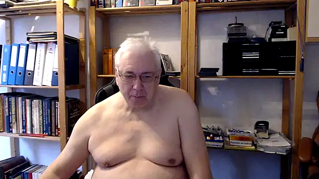 SchwanzhureXXL online show from January 19, 9:11 am