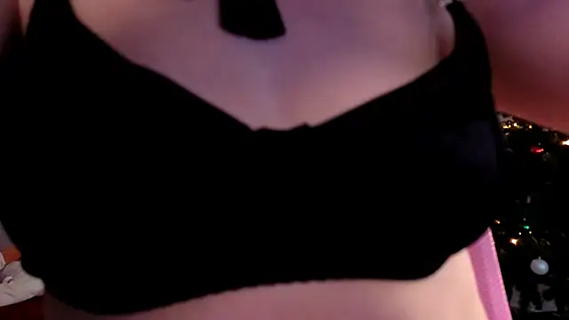 MilenaSaint online show from January 7, 8:45 am