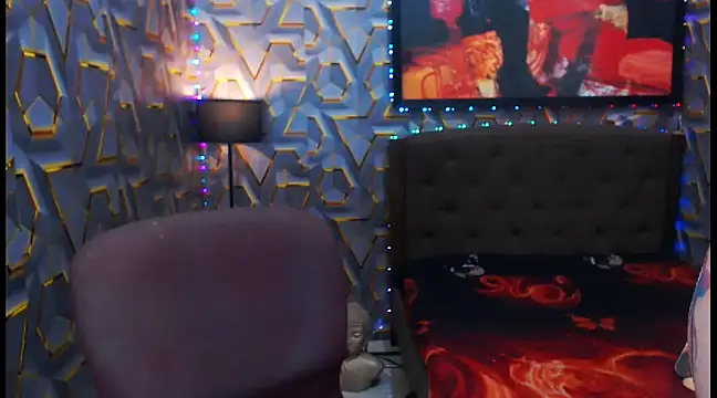 Snapshot of KylieMaxwellCaulfield_TS chatting on December 29, 3:54 am KylieMaxwellCaulfield TS online show from December 29, 3:54 am