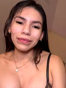 LalieFR online show from November 11, 5:35 pm