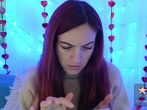 Snapshot of ninaa_fox chatting on February 20, 2:06 pm ninaa fox online show from February 20, 2:06 pm