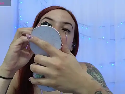Snapshot of ninaa_fox chatting on June 1, 5:03 pm ninaa fox online show from June 1, 5:03 pm