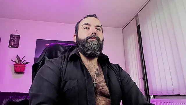 Snapshot of ChristophJules chatting on December 11, 10:47 am ChristophJules online show from December 11, 10:47 am