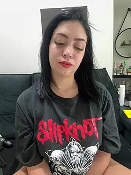 Snapshot of NathFox chatting on December 17, 1:50 am NathFox online show from December 17, 1:50 am