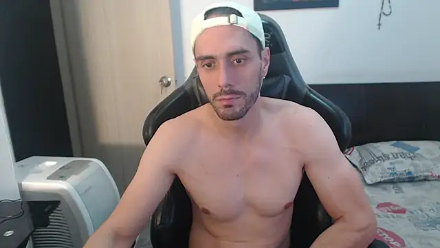 samuelgarcia  online show from March 18, 8:36 am