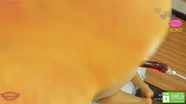 Snapshot of leylla_ chatting on April 25, 7:55 pm leylla online show from April 25, 7:55 pm