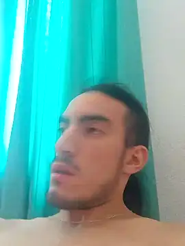 Snapshot of TommyMomentum chatting on January 22, 2:46 pm TommyMomentum online show from January 22, 2:46 pm