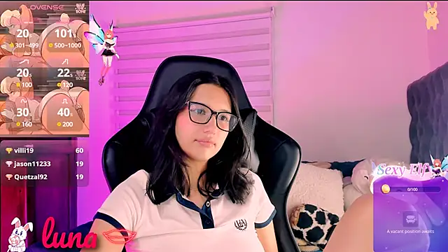 Snapshot of Luniverse chatting on January 9, 2:22 am Luniverse online show from January 9, 2:22 am