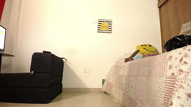 Snapshot of NATHALIA_SEX chatting on March 19, 11:53 pm NATHALIA SEX online show from March 19, 11:53 pm