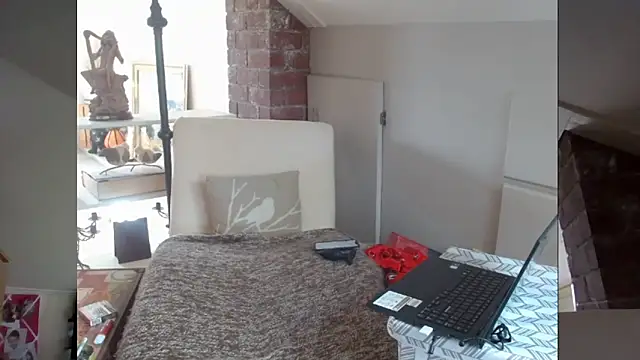 Snapshot of MissMara2021 chatting on March 14, 6:50 pm MissMara2021 online show from March 14, 6:50 pm