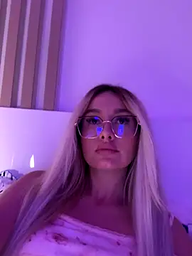 mollyxxx online show from October 5, 1:59 am