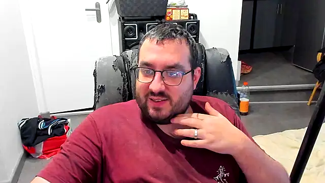 bears549a online show from December 30, 12:22 am