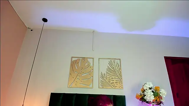 JupiteFox online show from March 31, 12:45 am