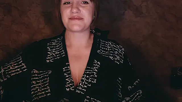 Snapshot of _letty_ chatting on July 28, 9:58 pm letty online show from July 28, 9:58 pm