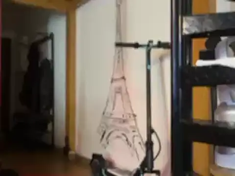 Snapshot of Sportparis4 chatting on December 20, 9:17 pm Sportparis4 online show from December 20, 9:17 pm