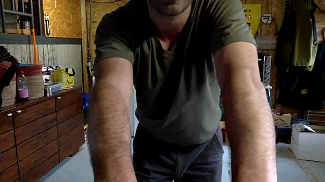 jayvanbergen online show from April 9, 5:18 pm