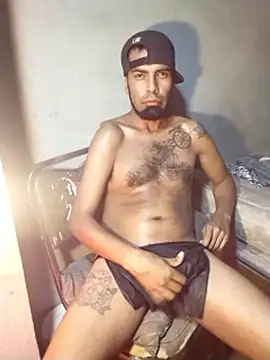 Chacal Armyy online show from May 5, 5:37 am