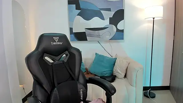 SaraParker  online show from February 23, 9:56 pm