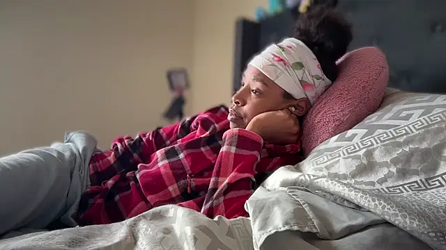 Cum2Charm online show from April 16, 7:47 pm