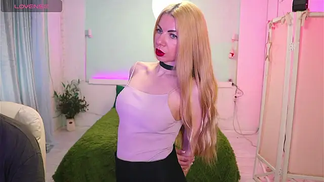 Snapshot of AlisaAleksandr chatting on April 20, 3:59 pm AlisaAleksandr online show from April 20, 3:59 pm