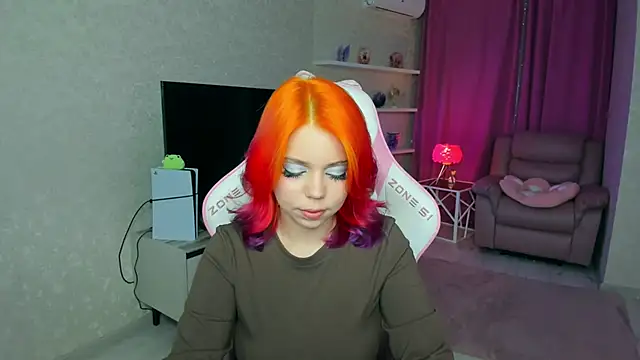 Snapshot of EnergyBunny_1 chatting on April 25, 6:16 pm EnergyBunny 1 online show from April 25, 6:16 pm
