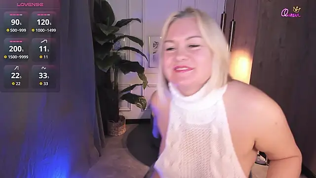 YolandaKiss online show from March 6, 4:09 am