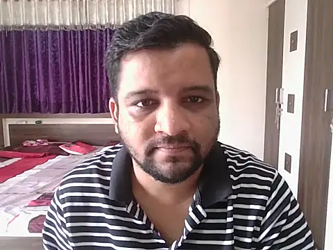 Snapshot of dhruv_love chatting on September 20, 4:57 am dhruv love online show from September 20, 4:57 am