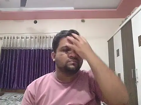Snapshot of dhruv_love chatting on May 9, 1:27 pm dhruv love online show from May 9, 1:27 pm