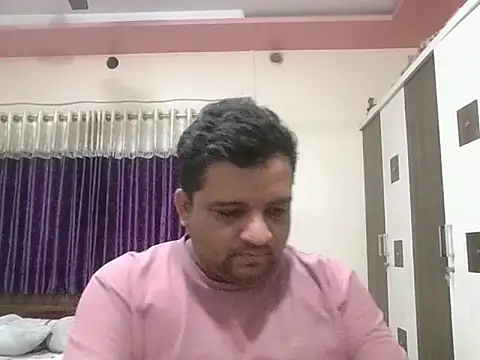 Snapshot of dhruv_love chatting on June 29, 1:11 pm dhruv love online show from June 29, 1:11 pm