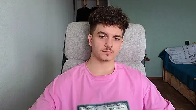 Snapshot of Remy_Miles chatting on February 23, 12:57 pm Remy Miles online show from February 23, 12:57 pm