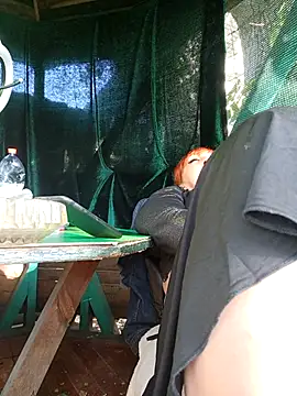 Xelenaxcbbs online show from September 14, 1:43 pm