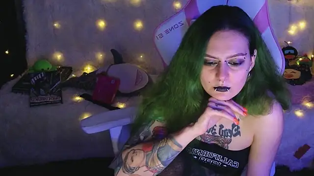 Ginger Stay online show from March 24, 6:29 am