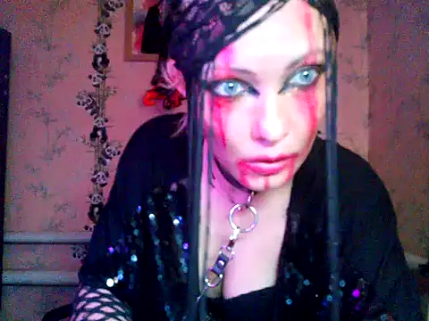 WildMissNiks online show from October 31, 10:16 am