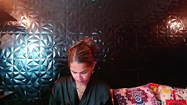 PINK  LOLA1 online show from March 5, 10:39 pm