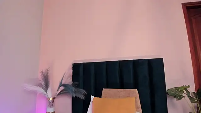 Christy Sea online show from February 11, 12:10 pm