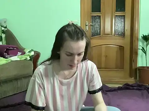 AngelTough20 online show from October 3, 10:18 pm