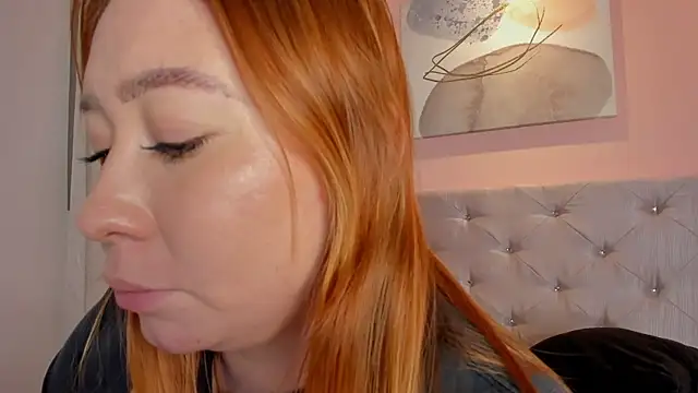 hannamartinn online show from November 14, 2:21 am