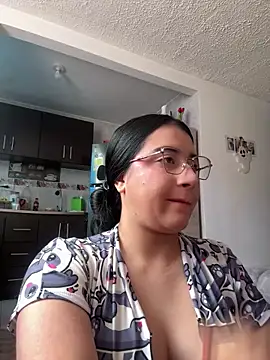 Snapshot of KallyMyller1 chatting on October 15, 5:02 pm KallyMyller1 online show from October 15, 5:02 pm