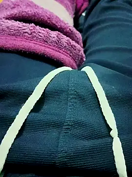 Snapshot of rajaRoyd chatting on February 13, 3:56 pm rajaRoyd online show from February 13, 3:56 pm