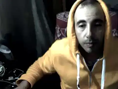 Snapshot of big_heart chatting on December 2, 8:37 pm big heart online show from December 2, 8:37 pm