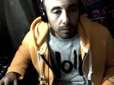 Snapshot of big_heart chatting on March 29, 3:45 pm big heart online show from March 29, 3:45 pm