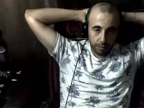 Snapshot of big_heart chatting on July 4, 2:56 pm big heart online show from July 4, 2:56 pm